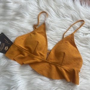 SS Queen Black Swim Top Sz M NWT